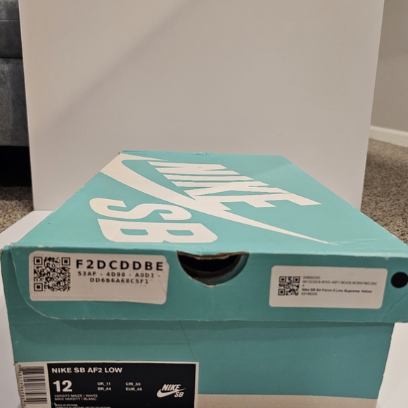 12M - 2017 Nike SB Air Force II Low x Supreme - Yellow - Brand New in OG Box - Picture 2 of 9